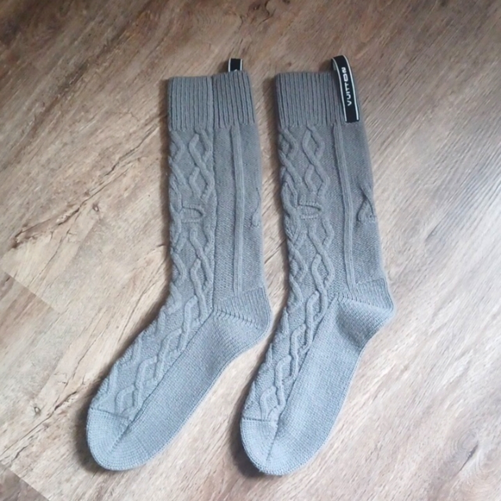 Authentic NWOT Louis Vuitton Wool Cable Socks - Picture 3 of 10